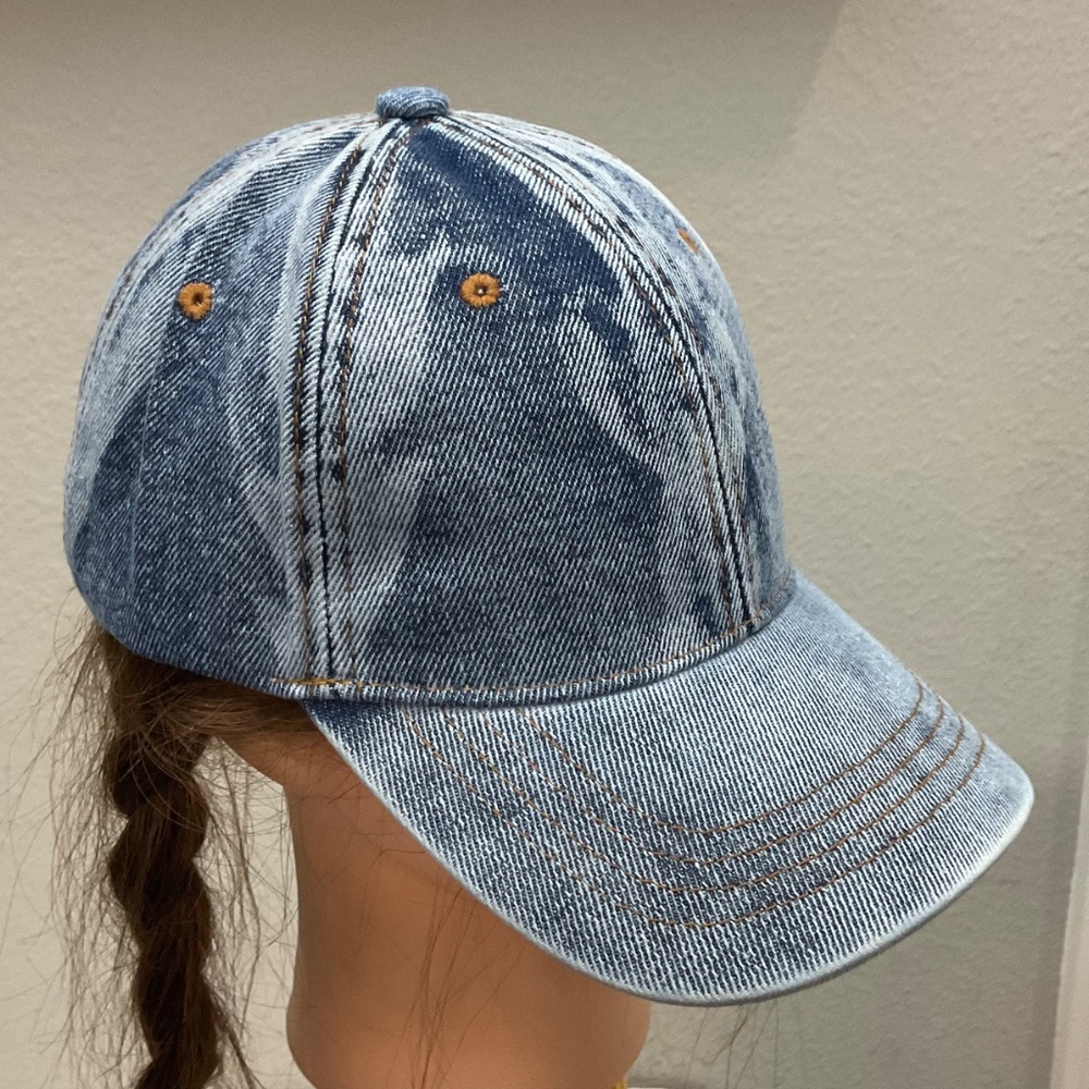 Diesel Cap - Picture 2 of 7